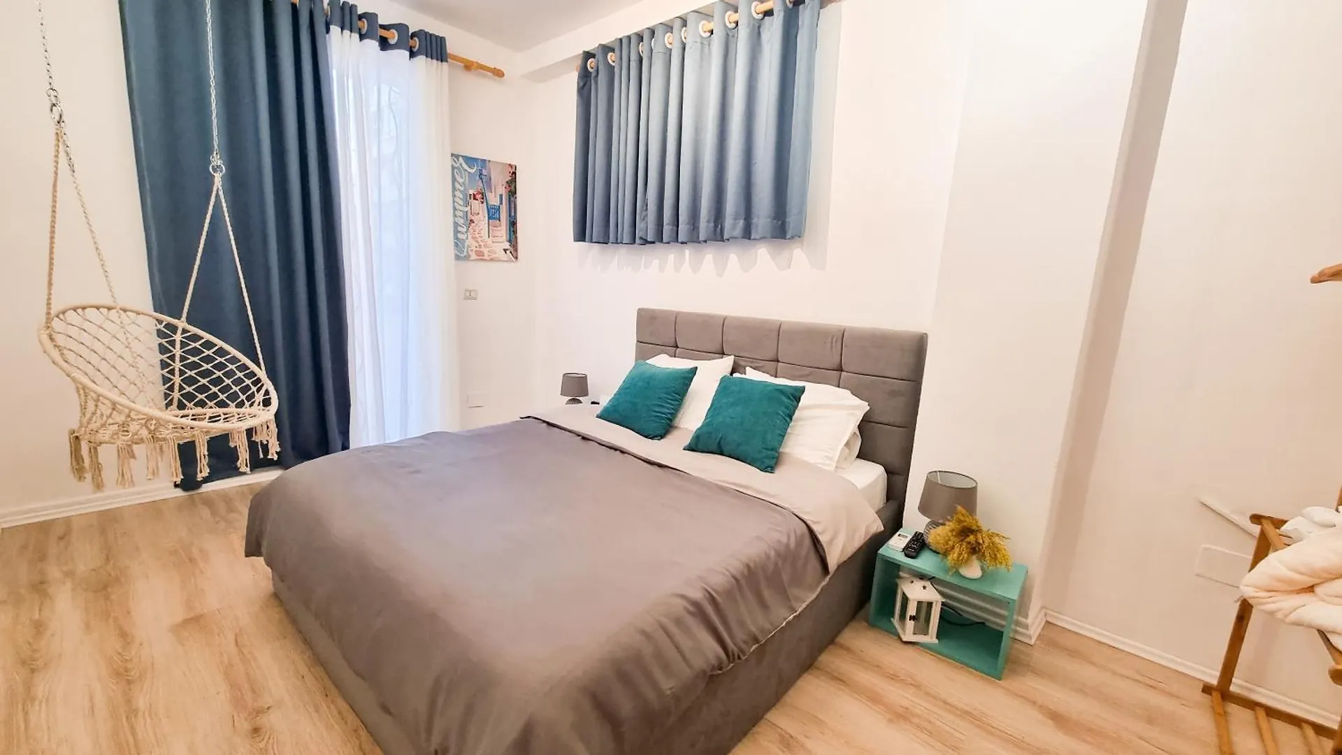 Comfy & Cute Space In City Center Tirana Albania